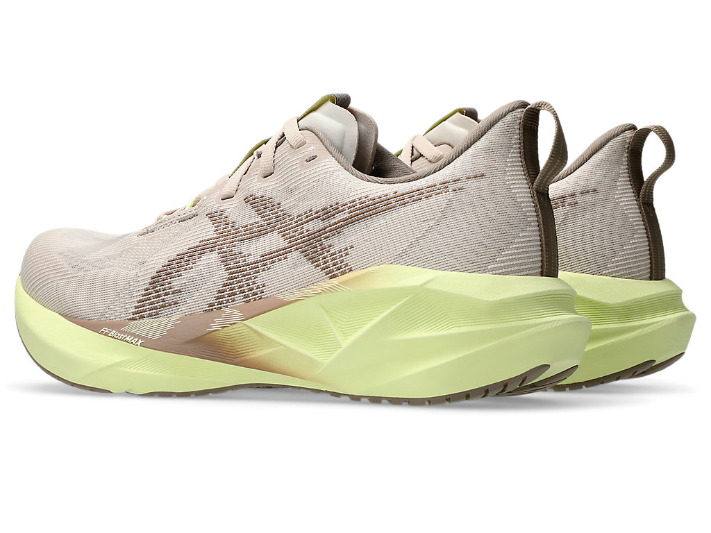 Novablast 5 Women's :Mineral Beige | Taupe Grey
