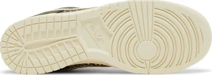 Nike Mens Dunk Low SE Sneakers - 'Gone Fishing - Rainbow Trout'