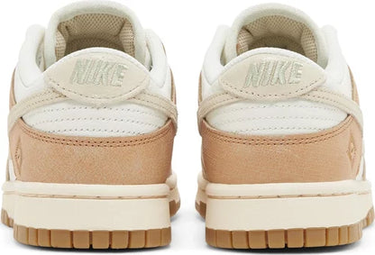 Nike Womens Dunk Low SE ''Australia''