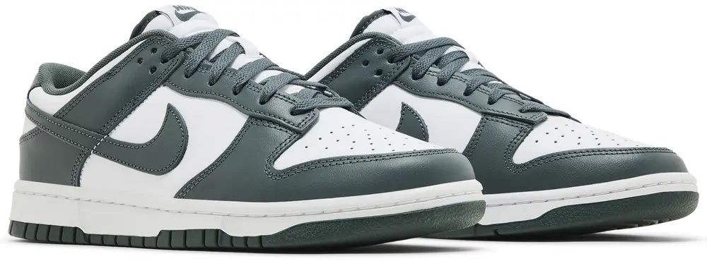 Nike Mens Dunk Low ‘Vintage Green’