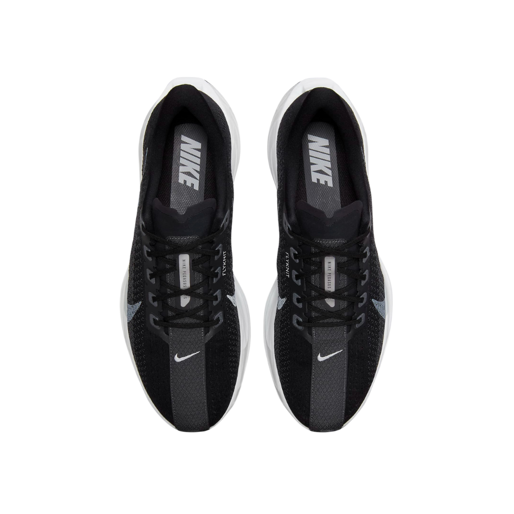 Pegasus Plus Men's :Black | White
