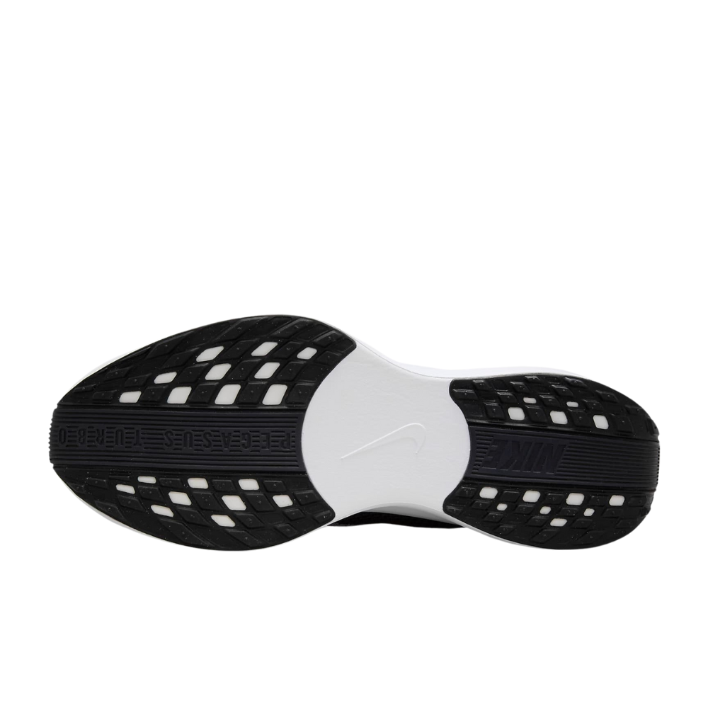 Pegasus Plus Men's :Black | White