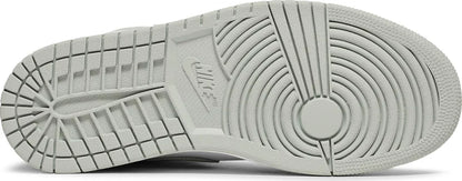 Nike Womens Air Jordan 1 Retro High OG Sneakers - 'Seafoam'