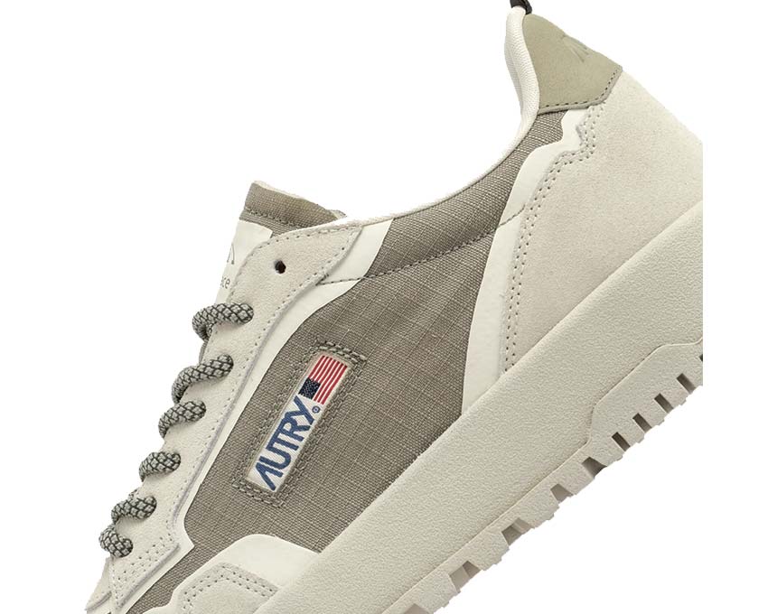 Autry Wildpace Low