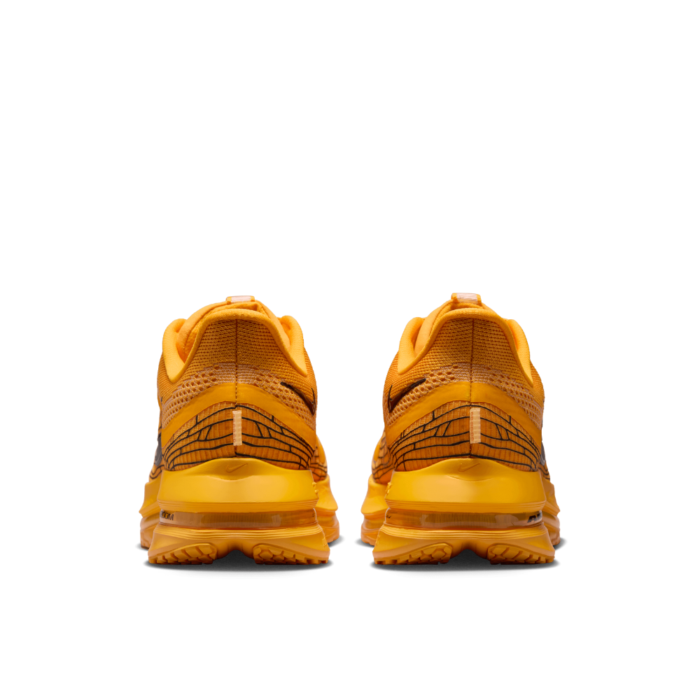 Pegasus Premium LV8 Men's :University Gold | Laser Orange