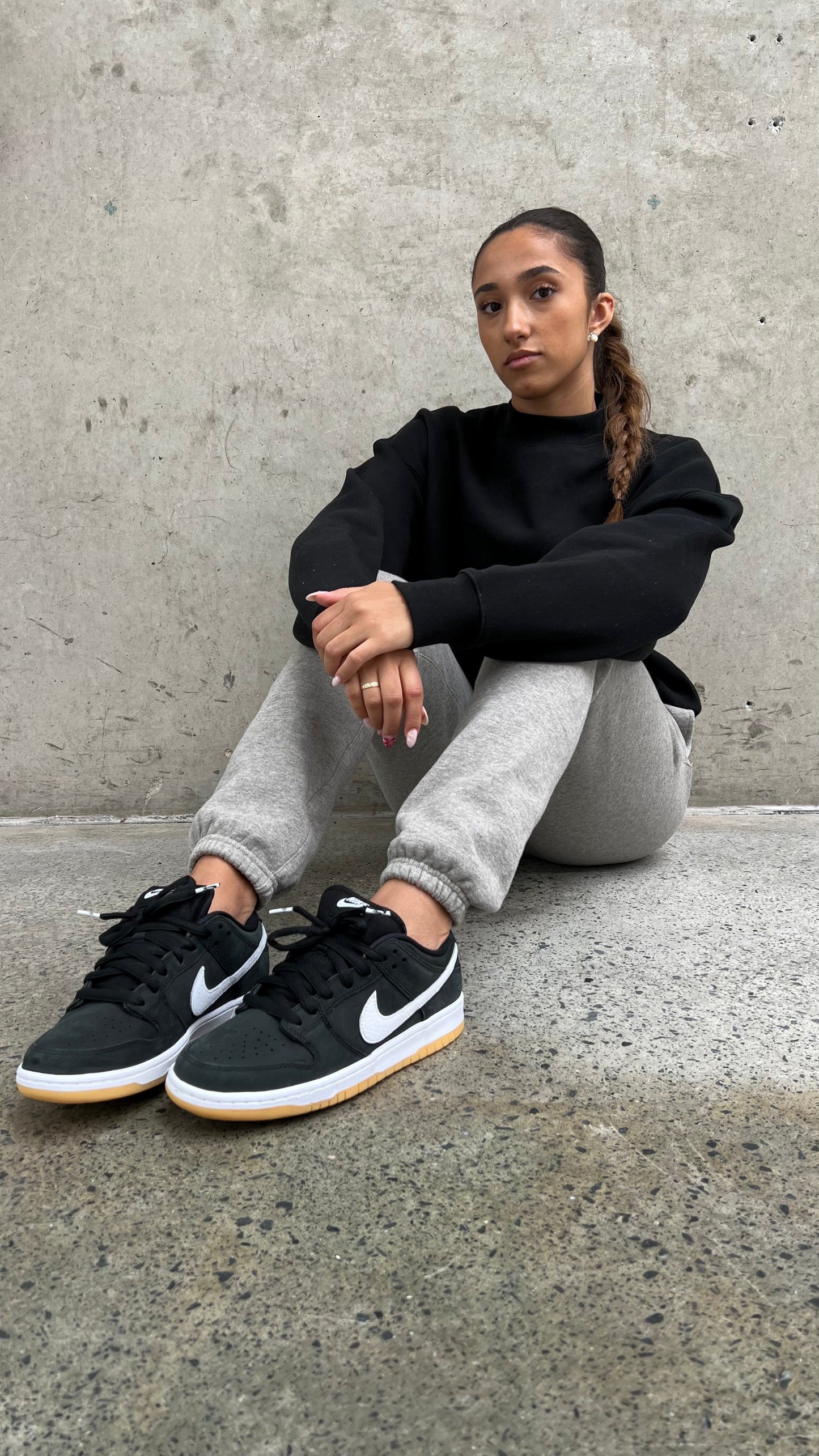 NIKE DUNK LOW SB BLACK GUM