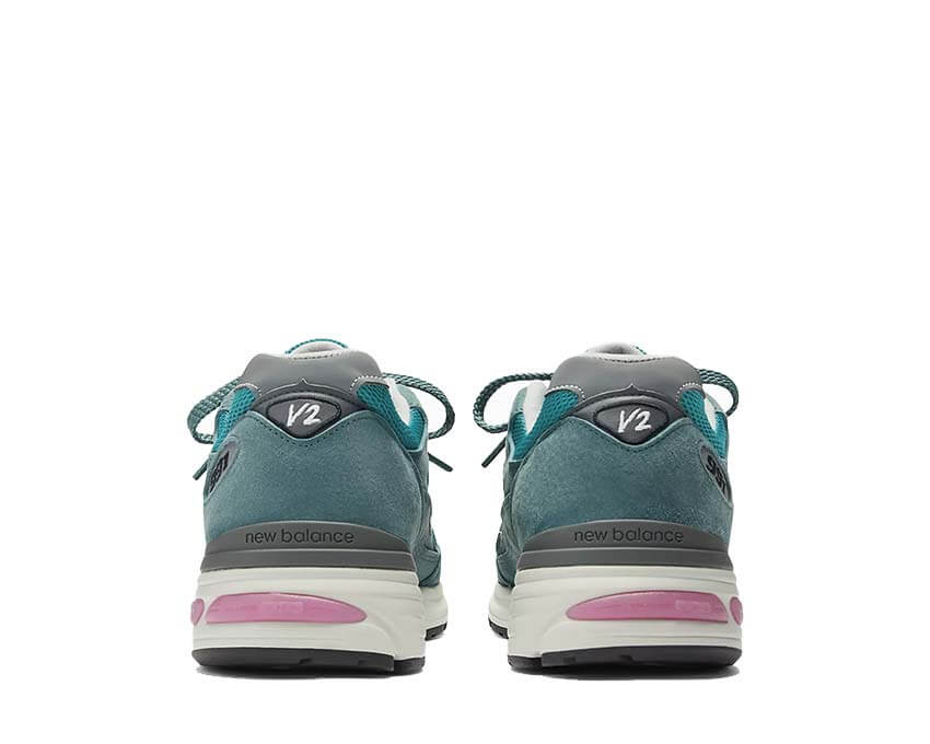 New Balance 991v2 Made in UK "Porcelain green"